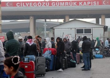 Esad sonrası Suriye’ye dönenlerin sayısı 35 bin: Okullar kapandıktan sonra artması bekleniyor
