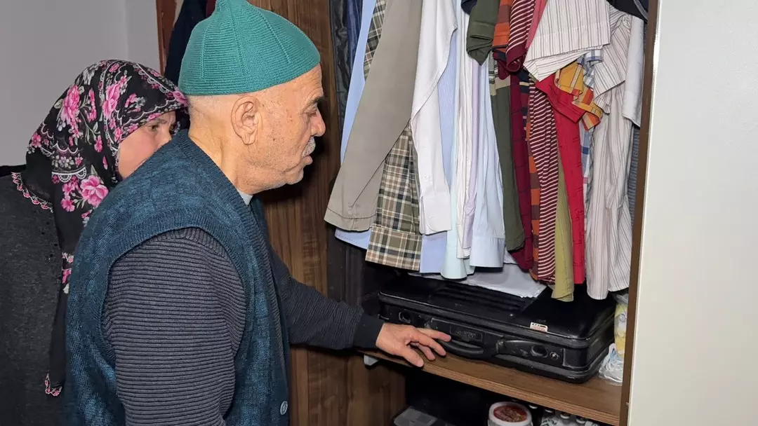'Kafama silah dayayıp bileziklerimi çaldılar' dedi, ortaya çıkan gerçek herkesi şaşırttı 4 'Kafama silah dayayıp bileziklerimi çaldılar' dedi, ortaya çıkan gerçek herkesi şaşırttı