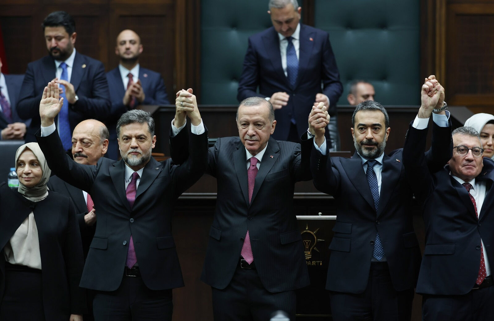 Gelecek Partisi'nden istifa eden Nedim Yamalı AK Parti'ye katıldı