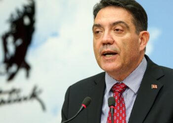 CHP Genel Başkan Yardımcısı Yankı Bağcıoğlu’na “emekli asker” soruşturması