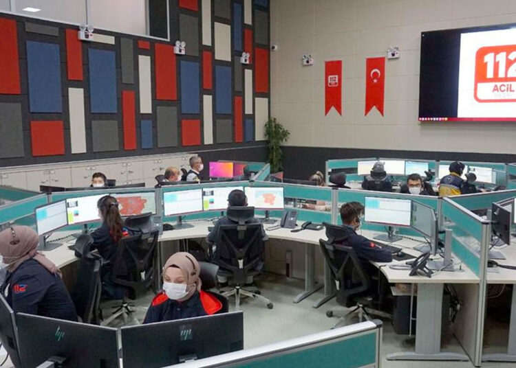 Türkiye’de geçen yıl 103 milyon ‘acil çağrı’ yapıldı 1 Türkiye’de geçen yıl 103 milyon ‘acil çağrı’ yapıldı