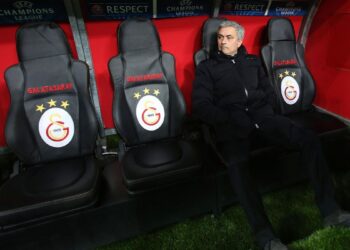 Jose Mourinho: Skandal Galatasaray maçını izleyeceğime dizi izlerim