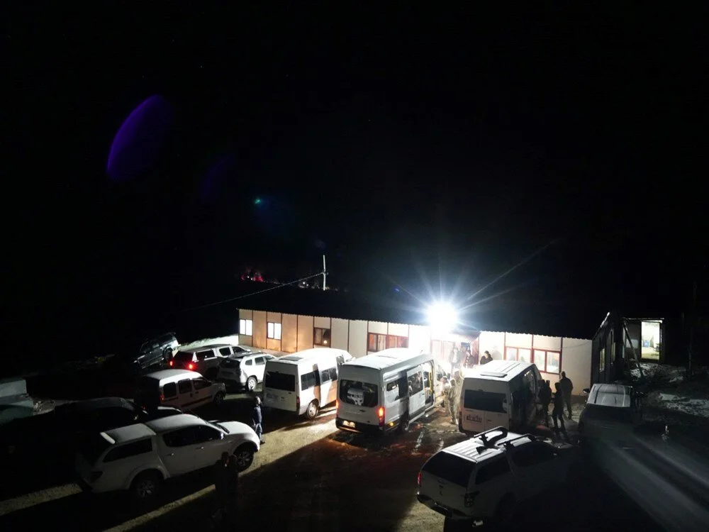 Radarda görünüp kaybolan cisim için Jandarma, AFAD ve Türk Hava Kuvvetleri teyakkuza geçti 3 Radarda görünüp kaybolan cisim için Jandarma, AFAD ve Türk Hava Kuvvetleri teyakkuza geçti