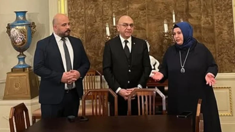 ‘Biçare Yunus, mal da yalan, mülk de yalan’ diyerek soya soya gezmişler 2 ‘Biçare Yunus, mal da yalan, mülk de yalan’ diyerek soya soya gezmişler