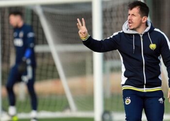Emre Belözoğlu’ndan Fenerbahçe açıklaması: Ne zaman, hangi koşulda olursa olsun cevabım ‘evet’
