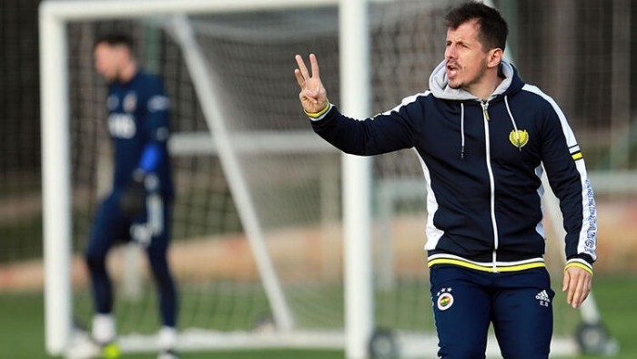 Emre Belözoğlu'ndan Fenerbahçe açıklaması: Ne zaman, hangi koşulda olursa olsun cevabım 'evet' 1 Emre Belözoğlu’ndan Fenerbahçe açıklaması: Ne zaman, hangi koşulda olursa olsun cevabım ‘evet’