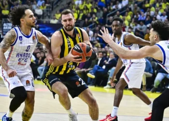 Euroleague’de Türk derbisinin kazananı Fenerbahçe