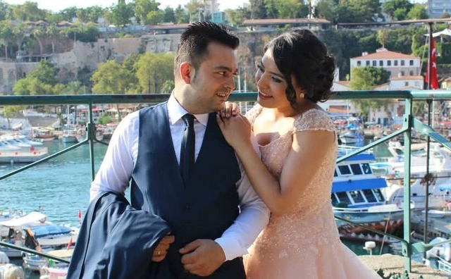 Antalya’da vahşet: Eski eşinin üzerine kovayla benzin döküp ateşe verdi! 3 Antalya’da vahşet: Eski eşinin üzerine kovayla benzin döküp ateşe verdi!