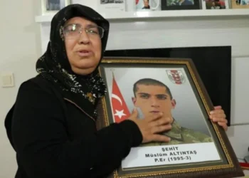 MSB, PKK’nın şehit ettiği askerlerin ailesine ödenen tazminatını faiziyle geri istedi 9 MSB, PKK’nın şehit ettiği askerlerin ailesine ödenen tazminatını faiziyle geri istedi