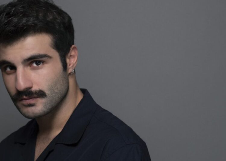 Oyuncu Atakan Yılmaz gözaltına alındı