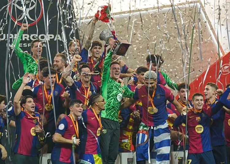 Futbolun devleri Süper Kupa için Suudi Arabistan’da karşılaştı: Barcelona 5 - Real Madrid 2 1 Futbolun devleri Süper Kupa için Suudi Arabistan’da karşılaştı: Barcelona 5 – Real Madrid 2