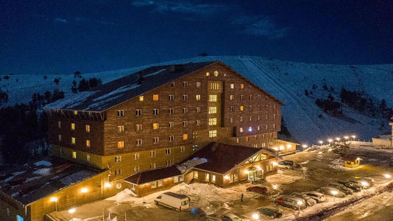 Bolu'da yanan Grand Kartal Oteli kimin, ne zaman kuruldu?