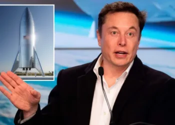 Elon Musk’ın uzay aracı Starship test uçuşunda parçalandı