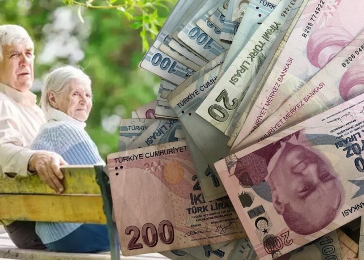 Kamu emeklileri maaş zam farkını bugün alıyor