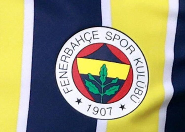 Fenerbahçe'den resmi açıklama: Kulübün toplam borcu ne kadar? 1 Fenerbahçe’den resmi açıklama: Kulübün toplam borcu ne kadar?