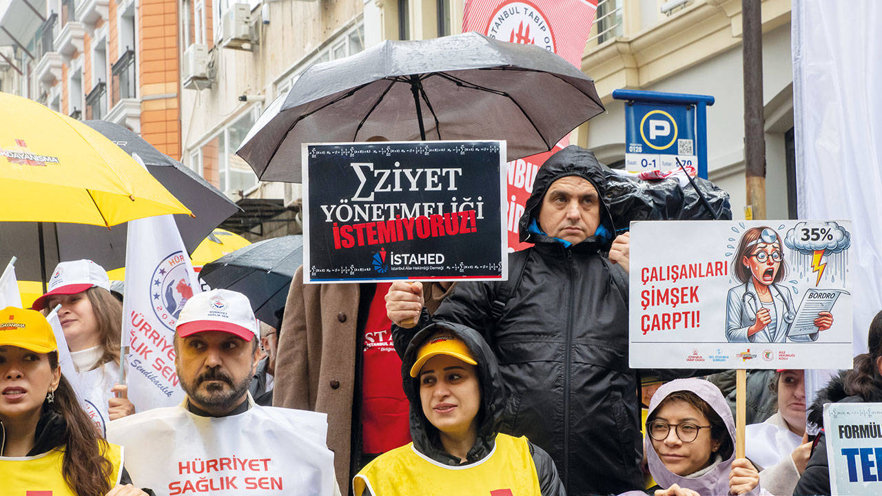 Aile hekimleri üçüncü kez iş bıraktı; sağlık ocakları 5 gün kapalı!