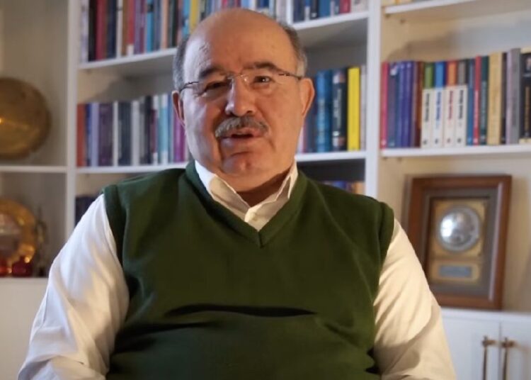 Hüseyin Çelik: Halkın iradesi ile bilek güreşi yapılmaz 1 Hüseyin Çelik’ten kurucusu olduğu AK Parti’ye yaylım ateş: ‘Kendi militan yargımızı oluşturduk’