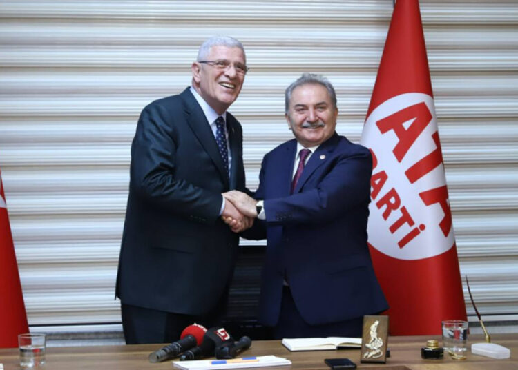 Türk siyasetinde yeni ittifak hazırlığı: Çatı İYİ Parti
