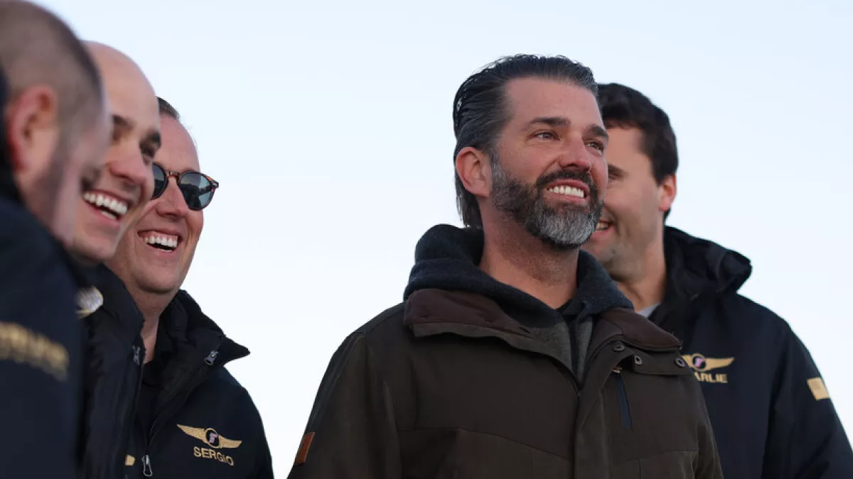 Oğul Trump, babasının göz koyduğu Grönland’ı gezdi