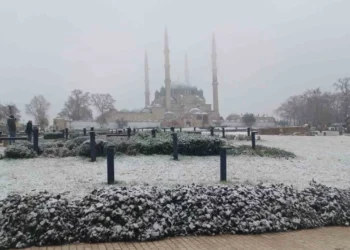 Beklenen kar, Kapıkule’den giriş yaptı!