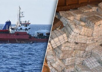 Bu gemi kimin? Fransız donanmasının baskın yaptığı Türk gemisinde 9 ton kokain ele geçirildi 1 Bu gemi kimin? Fransız donanmasının baskın yaptığı Türk gemisinde 9 ton kokain ele geçirildi