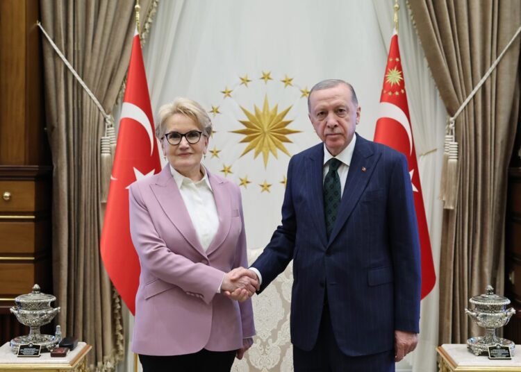 İyi Parti’den istifaları Meral Akşener mi organize ediyor? 1 İyi Parti’den istifaları Meral Akşener mi organize ediyor?