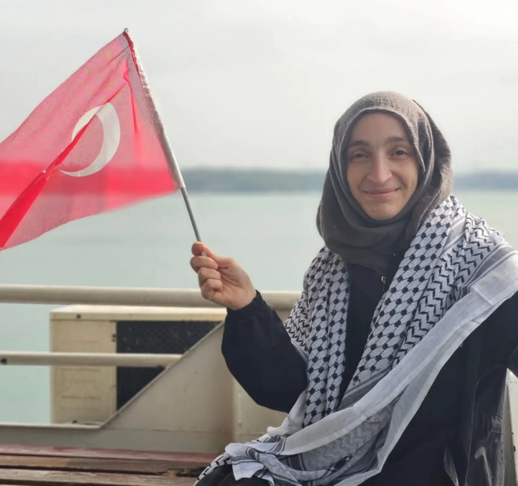 Ali Erbaş'ın kızının ‘gassal’ paylaşımına tepki! 4 Ali Erbaş'ın kızının ‘gassal’ paylaşımına tepki!