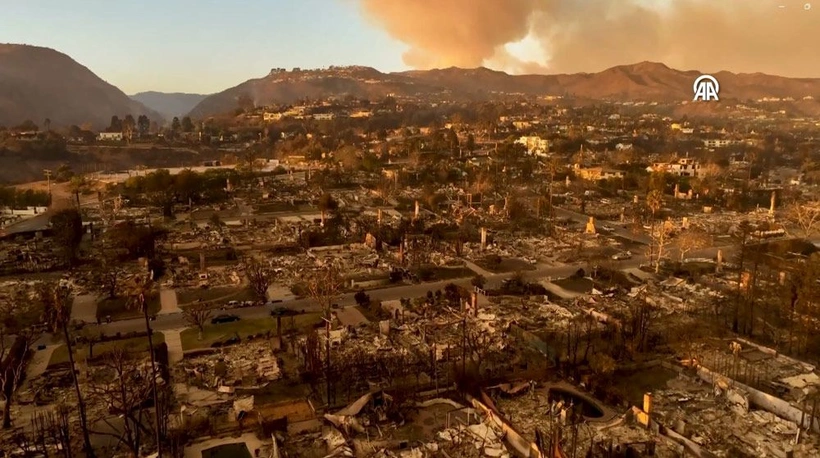 Los Angeles yangınlarında son durum: Ölü sayısı 16’ya çıktı 9 Los Angeles yangınlarında son durum: Ölü sayısı 16’ya çıktı