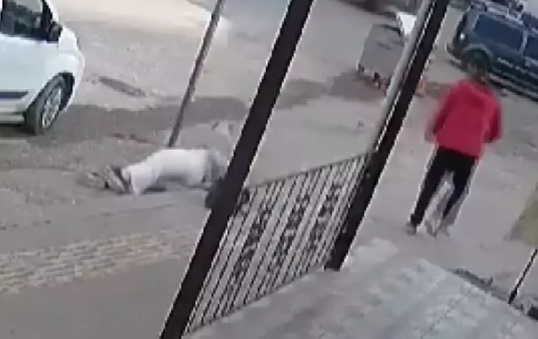 Yolda tanımadığı kişinin saldırısına uğrayan kadın: Sağ gözüme perde indi, sol gözümden kanlar aktı