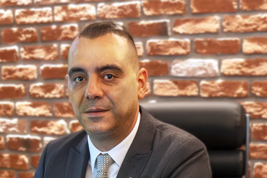 Halis Gül yazdı l El değiştiren televizyonlar ve yeni medya patronları