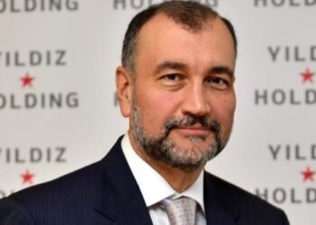 Murat Ülker 'tasarruf şart' dedi: Ya tarifeli uçağa ya da arkadaşlarımın uçağına biniyorum 6 Murat Ülker ‘tasarruf şart’ dedi: Ya tarifeli uçağa ya da arkadaşlarımın uçağına biniyorum