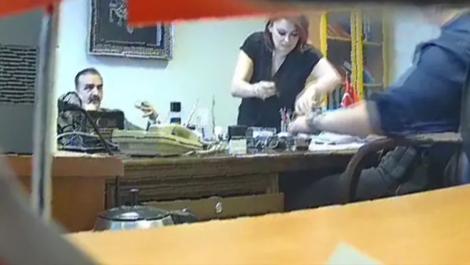 Savcıyı tehdit etmişti: 'Boşboğazlık ettim' 1 Savcıyı tehdit etmişti: ‘Boşboğazlık ettim’
