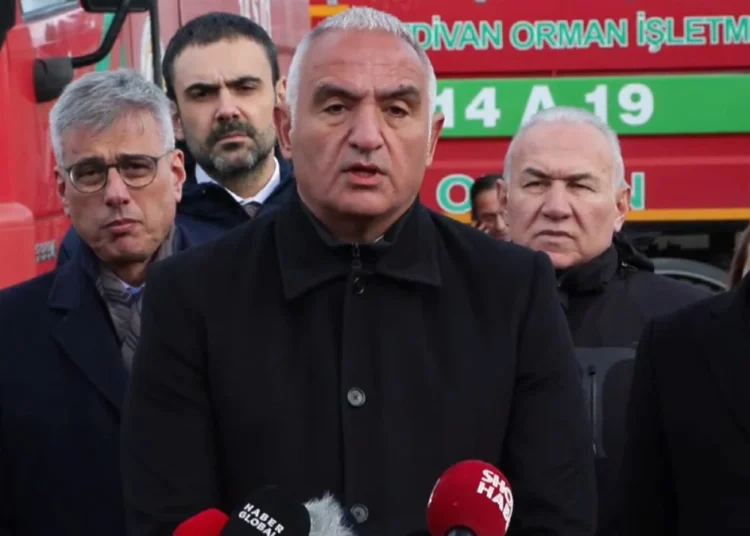 Yanan oteli, Bakan’ın şirketi ETS pazarlamış
