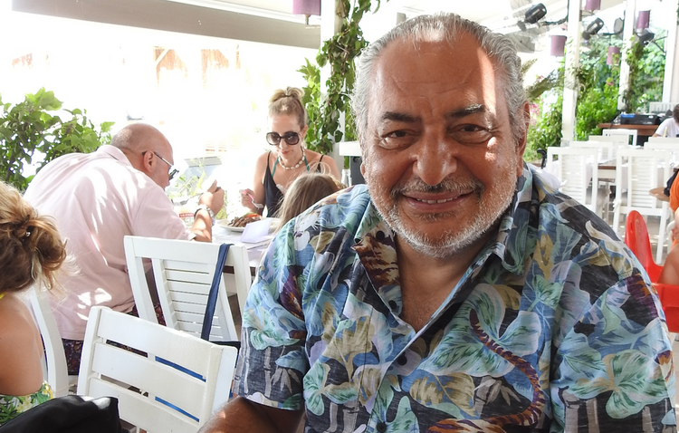 Reha Muhtar, Ferdi Tayfur’un cenazesinde olanları görünce vasiyetini açıkladı