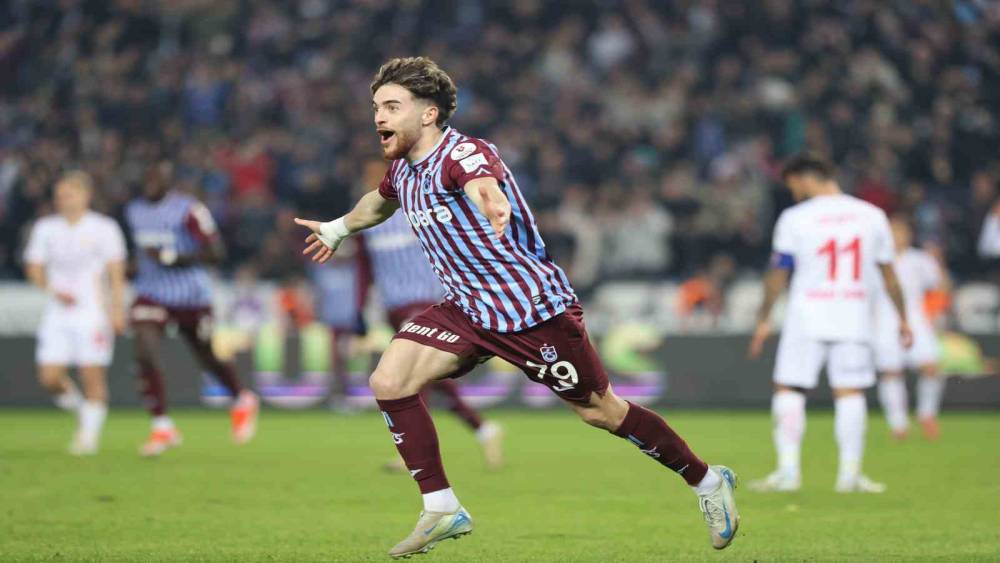 Safa Kar yazdı l Trabzon coştu, Galatasaray hata yapmadı!