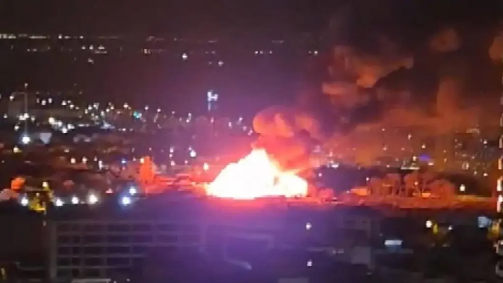 Şakir Paşa Ailesi dizisinin çekildiği köşkte çıkan yangının nedeni belli oldu 2 Şakir Paşa Ailesi dizisinin çekildiği köşkte çıkan yangının nedeni belli oldu