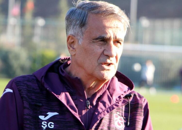 Şenol Güneş: Ligde bulunduğumuz yer bize yakışmıyor