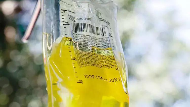 Evde 'sarı serum' kullanan kişi kaldırıldığı hastanede öldü
