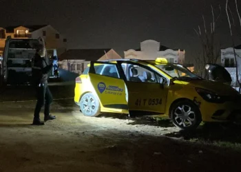 Taksici yol kenarında boğazı kesilmiş halde bulundu