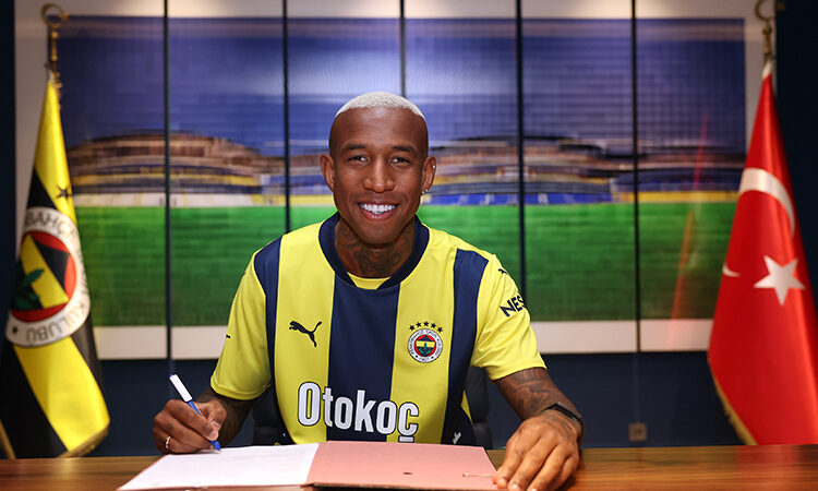 Fenerbahçe, Talisca ile 1,5 yıllık sözleşme imzaladı 1 Fenerbahçe, Talisca ile 1,5 yıllık sözleşme imzaladı