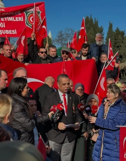 Bir tehdit de MHP’li yöneticiden şehit ailelerine geldi! 4 Bir tehdit de MHP’li yöneticiden şehit ailelerine geldi!