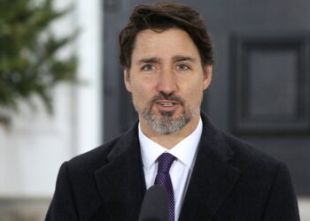 Kanada Başbakanı Trudeau istifa etti