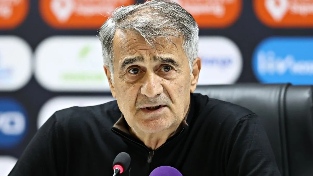 Karadeniz derbisini ev sahibi kazandı; Samsunspor: 2 / Trabzonspor: 1 3 Karadeniz derbisini ev sahibi kazandı; Samsunspor: 2 / Trabzonspor: 1