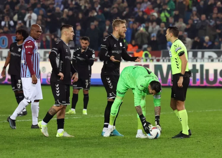 Safa Kar yazdı l Uğurcan’ı incitmeye değer mi? 1 Safa Kar yazdı l Uğurcan’ı incitmeye değer mi?