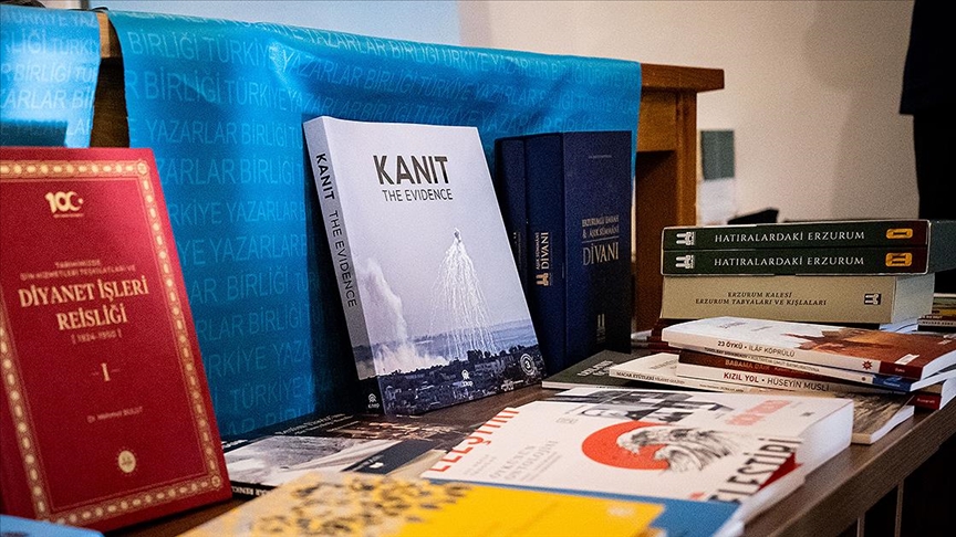 Türkiye Yazarlar Birliği, ödül alan yılın kitaplarını ve çalışmalarını açıkladı 4 Türkiye Yazarlar Birliği, ödül alan yılın kitaplarını ve çalışmalarını açıkladı