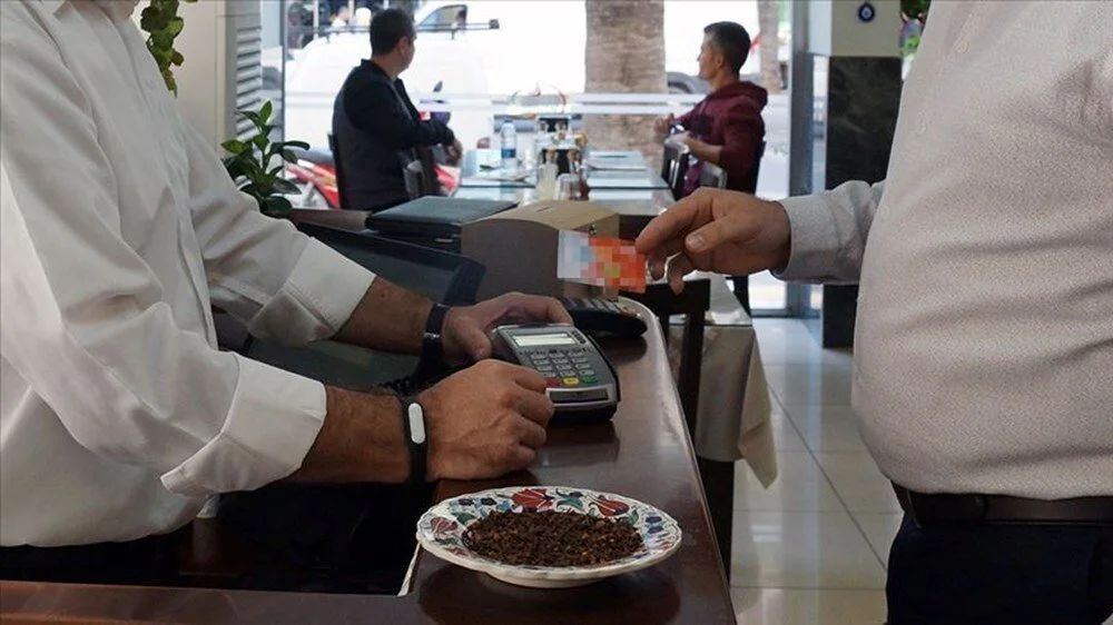 Yemek kartları marketlerde kullanılmayacak mı? Dernek Başkanı’ndan açıklama 3 Yemek kartları marketlerde kullanılmayacak mı? Dernek Başkanı’ndan açıklama