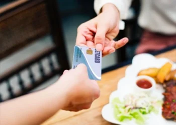 Yemek kartları marketlerde kullanılmayacak mı? Dernek Başkanı’ndan açıklama