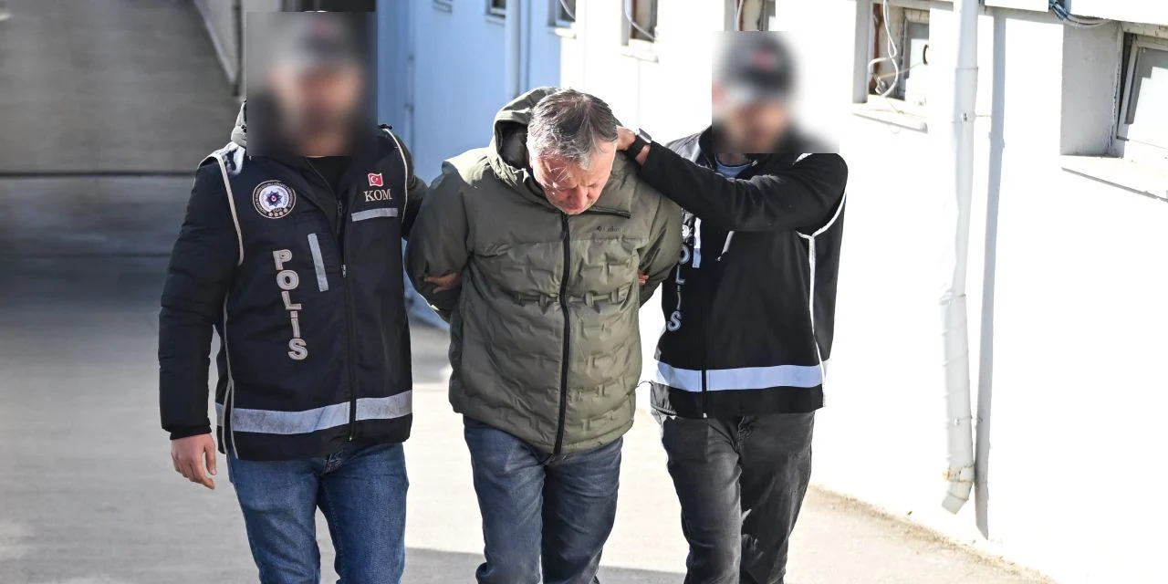 Tüm Türkiye'ye satmış; sahte zemzemciden akıl almaz itiraf! 2 Tüm Türkiye'ye satmış; sahte zemzemciden akıl almaz itiraf!