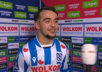17 yaşındaki Eser Gürbüz, Ronaldo gibi Hollanda futbol tarihine geçti