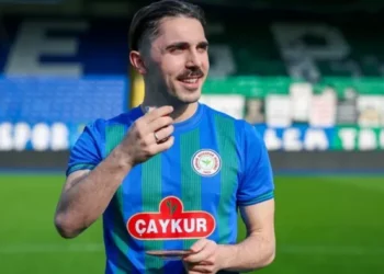 Abdülkadir Ömür, Çaykur Rizespor’da: ‘Trabzon gibi çok iyi bildiğim bir yer’